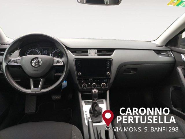 SKODA Octavia 2.0 TDI SCR 150 CV DSG Wagon Executive