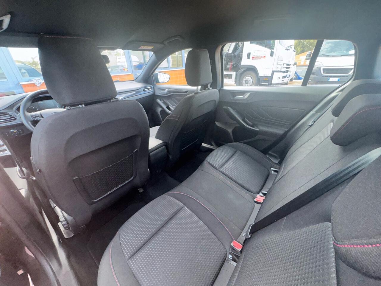 Ford Focus 1.0 EcoBoost Hybrid 125 CV SW ST-Line cambio automatico