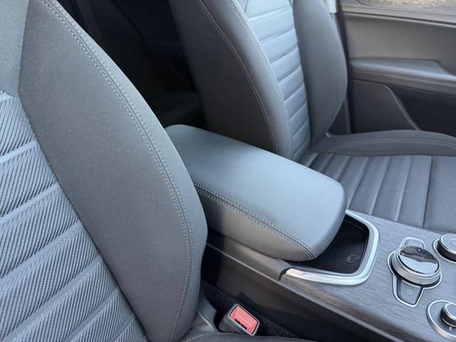 ALFA ROMEO Stelvio 160CV+RETROCAMERA+2PDC+PACK BLACK