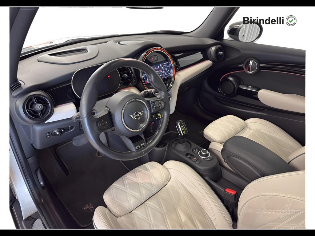 MINI Mini Full El. (F56) - Mini Cooper SE Yours