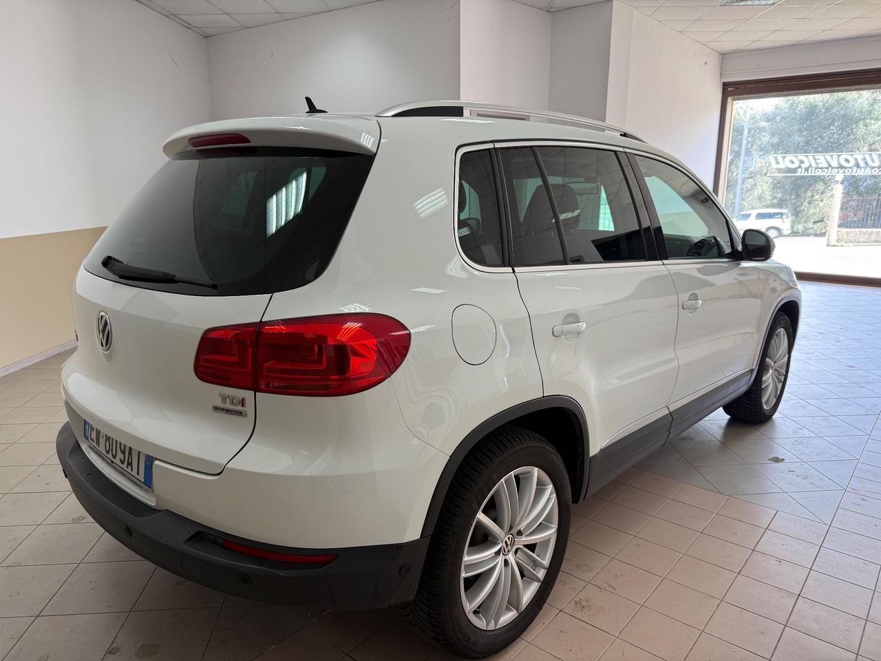 Volkswagen Tiguan 2.0 TDI 110 CV Sport & Style BlueMotion Technology