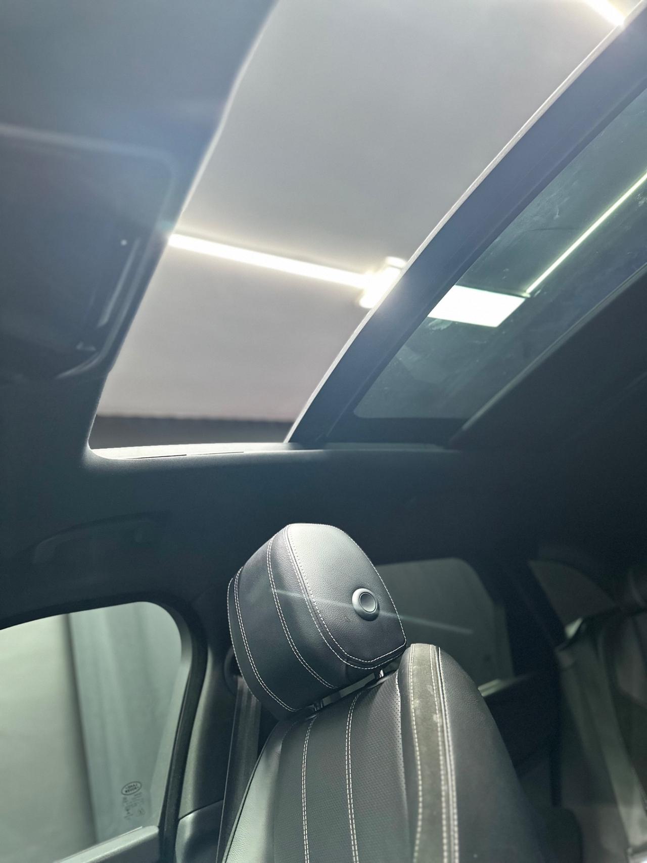 Land Rover Range Velar 2.0D I4 240 CV R-Dynamic HSE