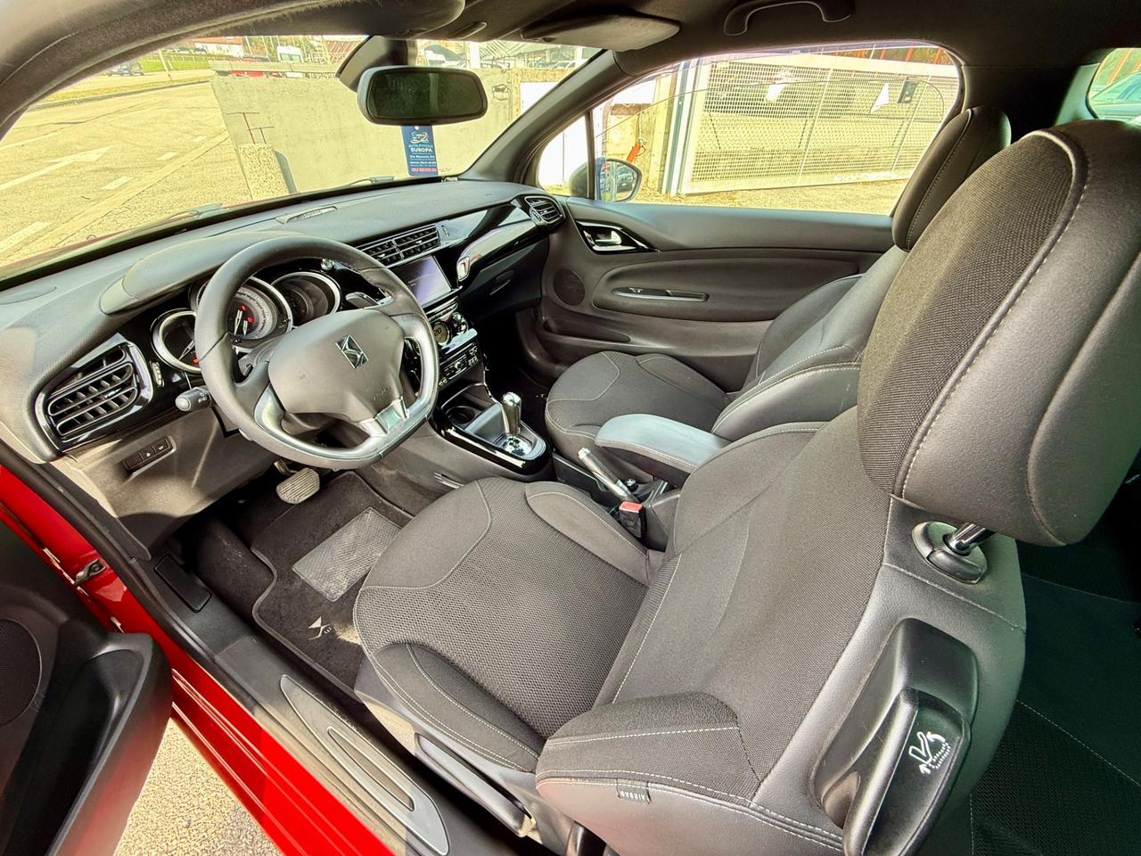 DS3 3 1.4 e-HDi 70 airdream CMP So Chic