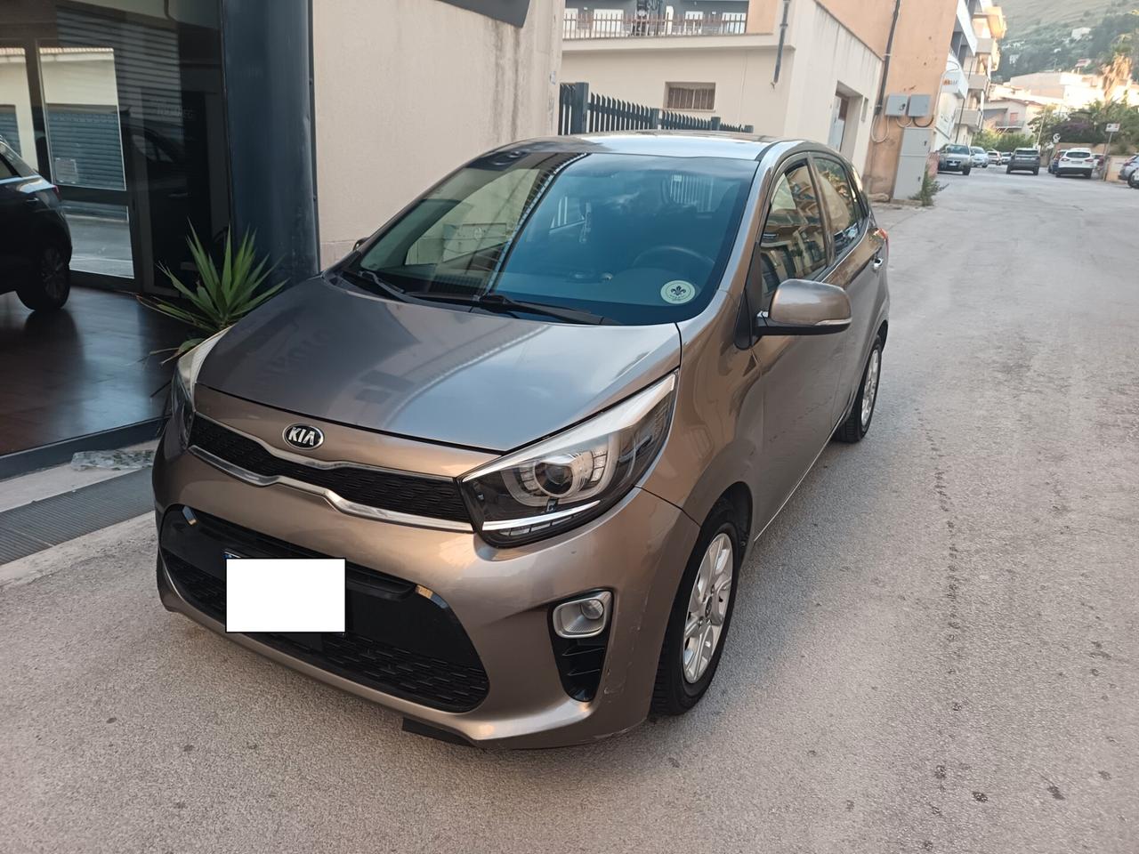 Kia Picanto 1.0 Urban unico pror. full opt km 107000