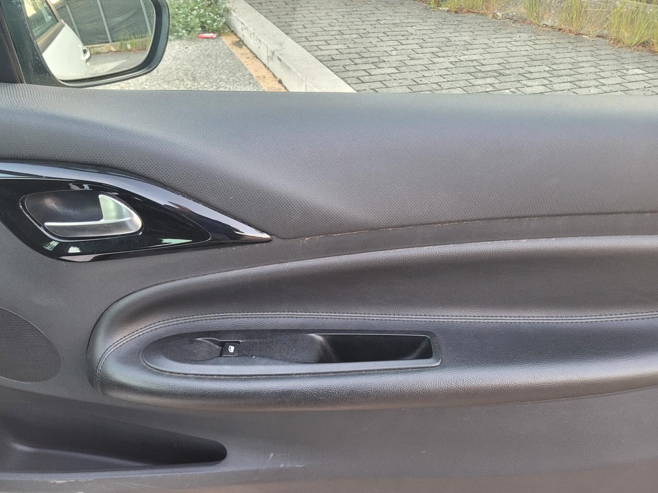 Ds DS3 3 1.2 VTi SoChic Gpl Neopatentati