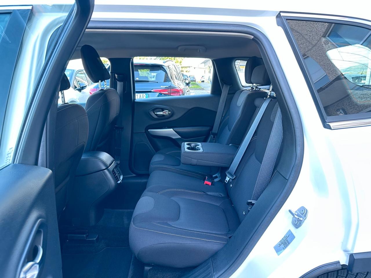 Jeep Cherokee 2.2MJT 185CV 4WD AUTOMATICA NAVI LED