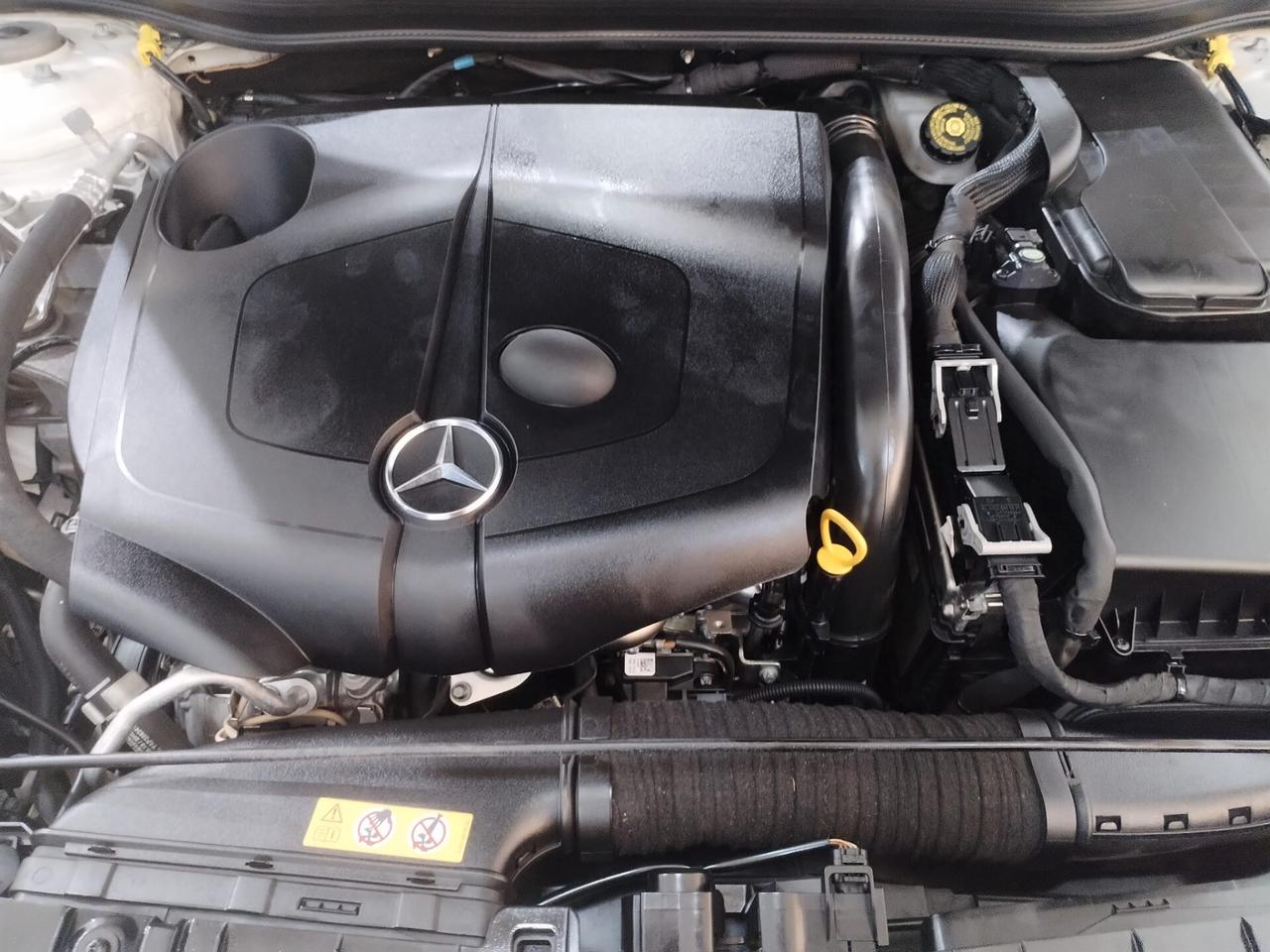 Mercedes-benz GLA 200 d Automatic Business