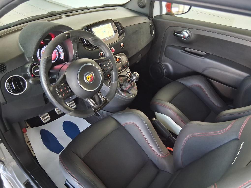 ABARTH 695 1.4 TURBO T-JET ESSEESSE 180 CV
