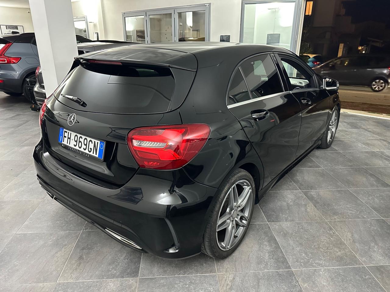 Mercedes-benz A 200 d Premium