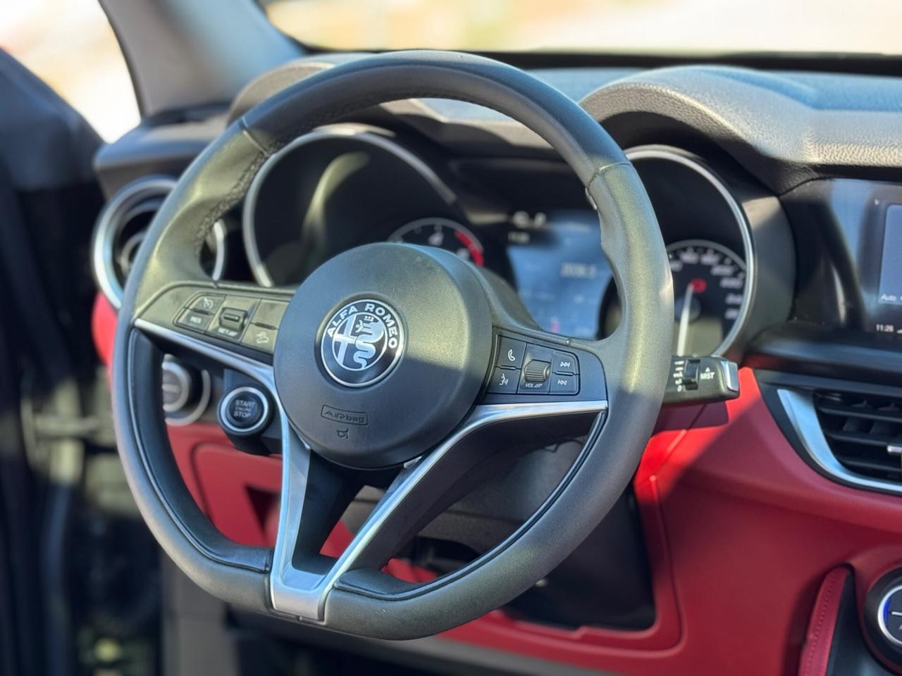 ALFA STELVIO 2.2 T 210CV Q4 GARANZIA 12 MESI PERMUTABILE