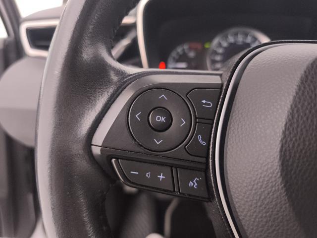 TOYOTA Corolla 1.8h Business cvt