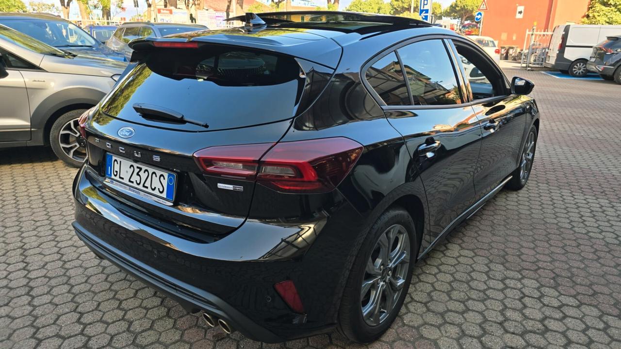 Ford Focus 1.0 EcoBoost Hybrid 125 CV Power. 5p. ST-Line Design
