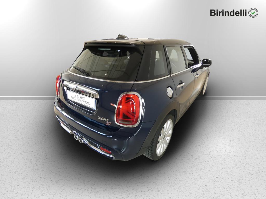 MINI Mini 5 porte (F55) - Mini 2.0 Cooper SD aut. Hype 5 porte