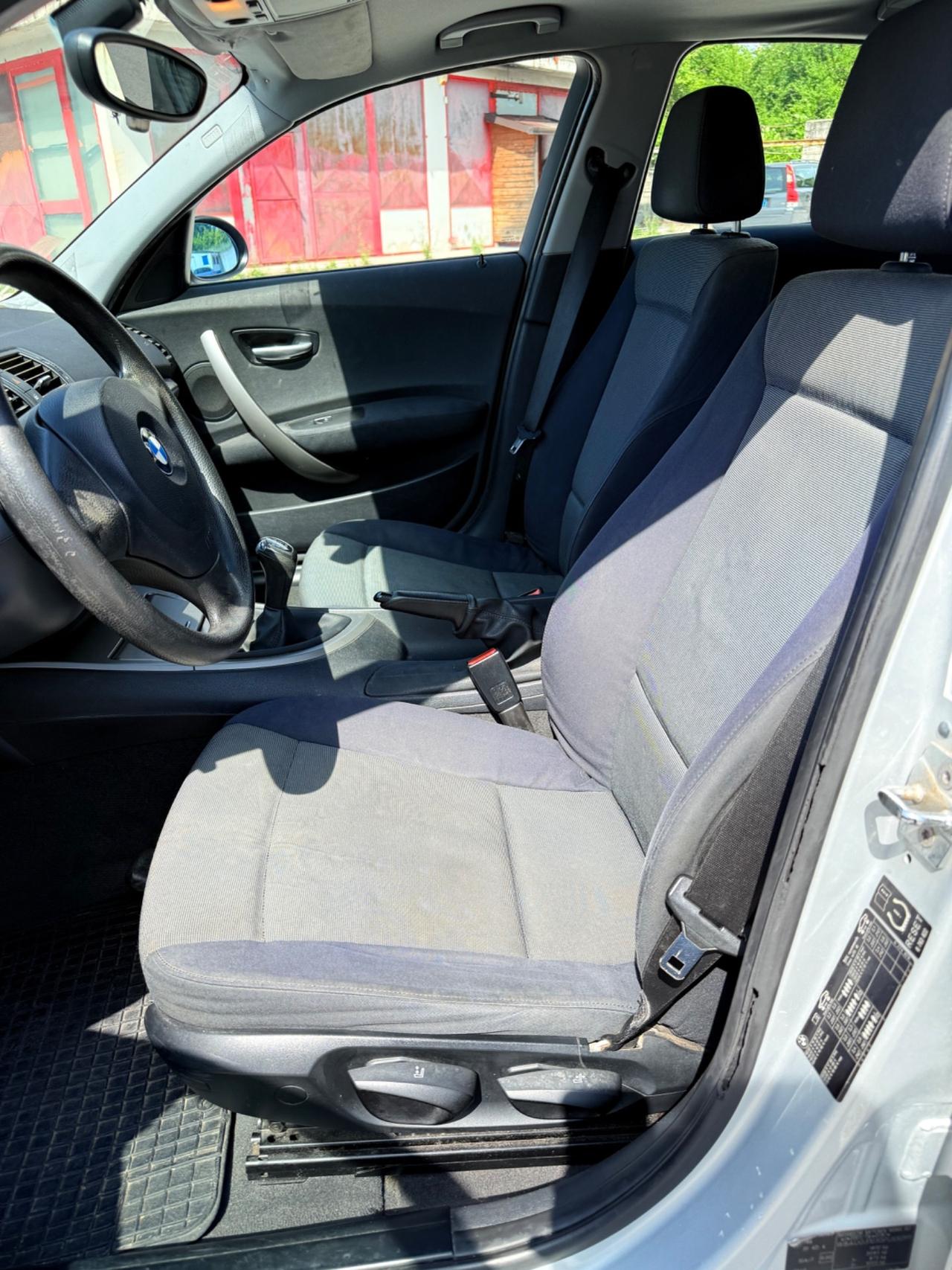 Bmw 118 118d cat 5 porte Eletta