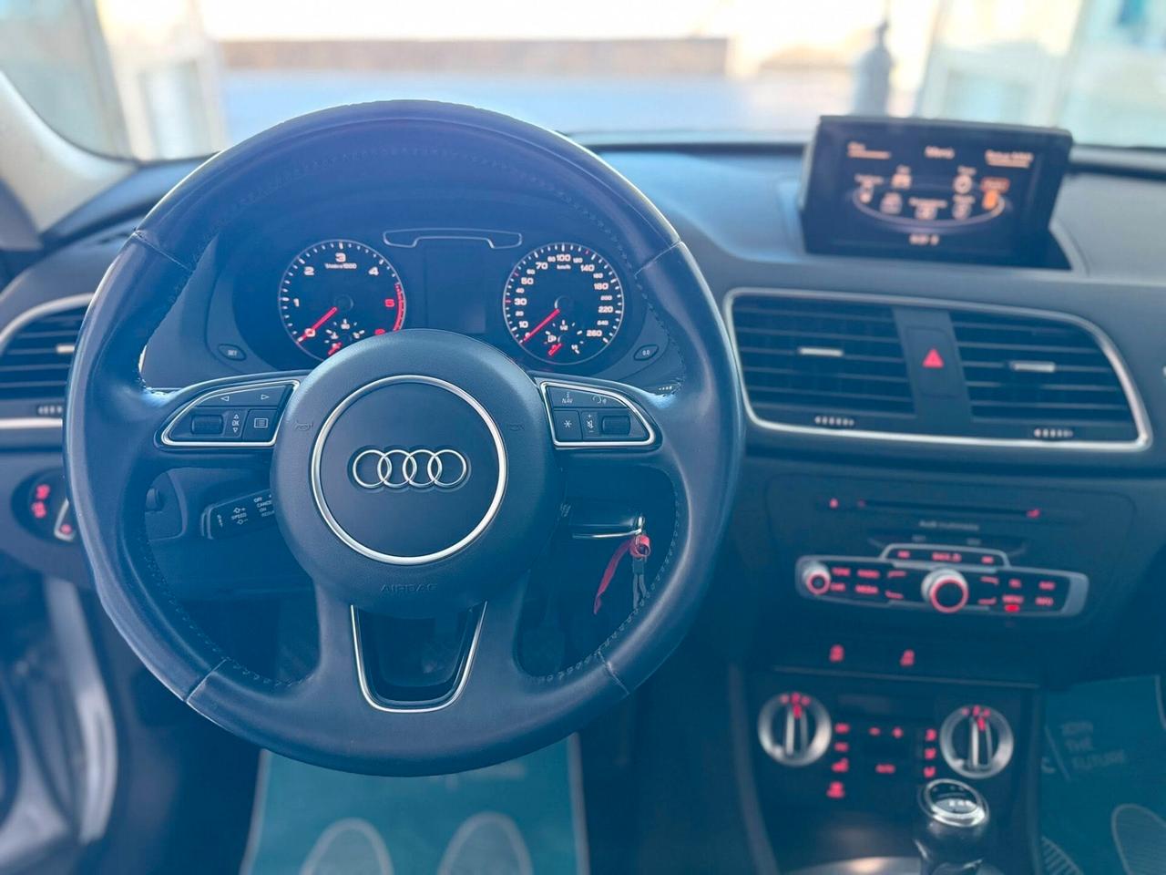 Audi Q3 2.0 TDI Business Plus