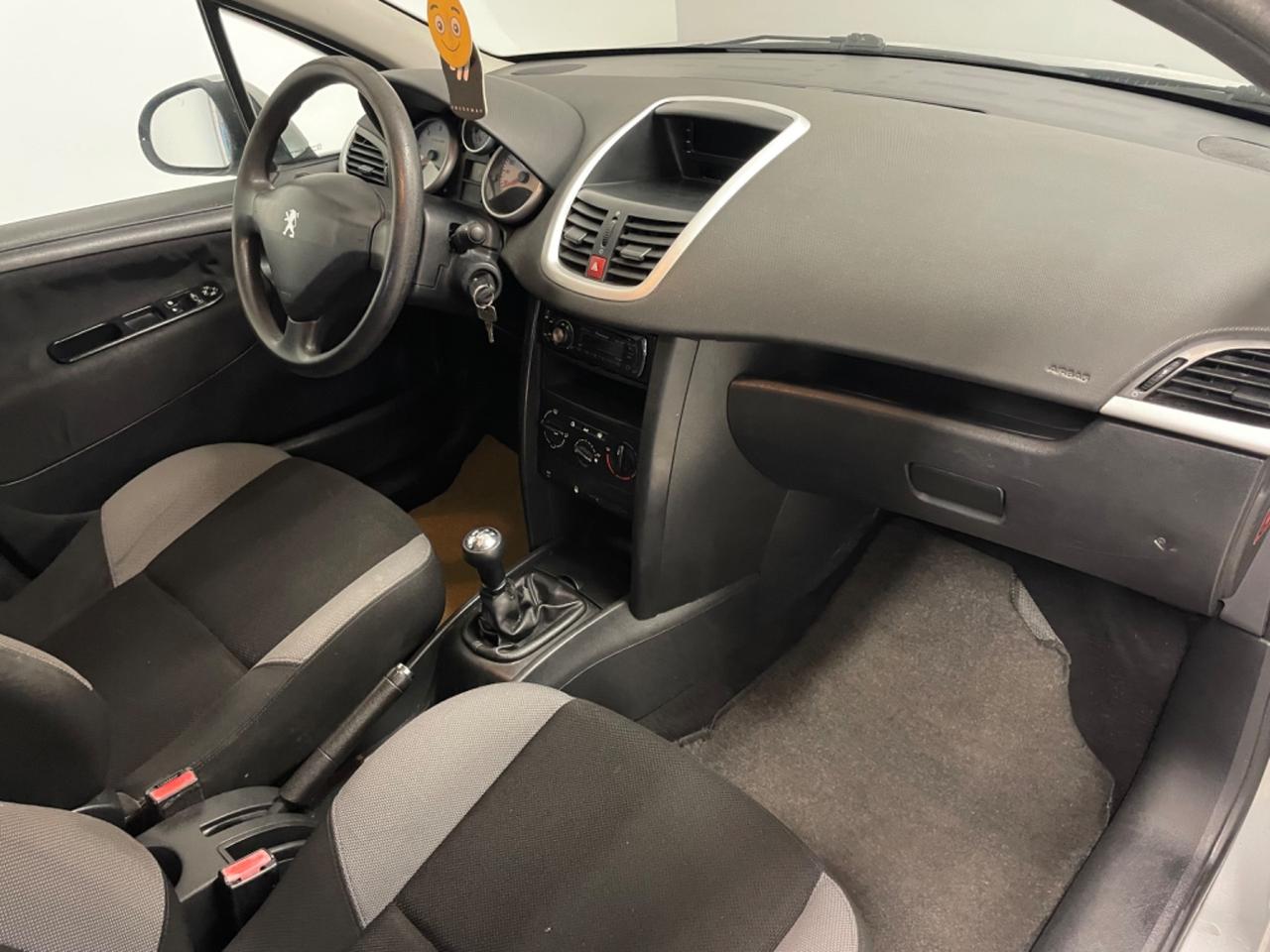 Peugeot 207 1.4 HDi 70CV 5p. X Line Perfetta!