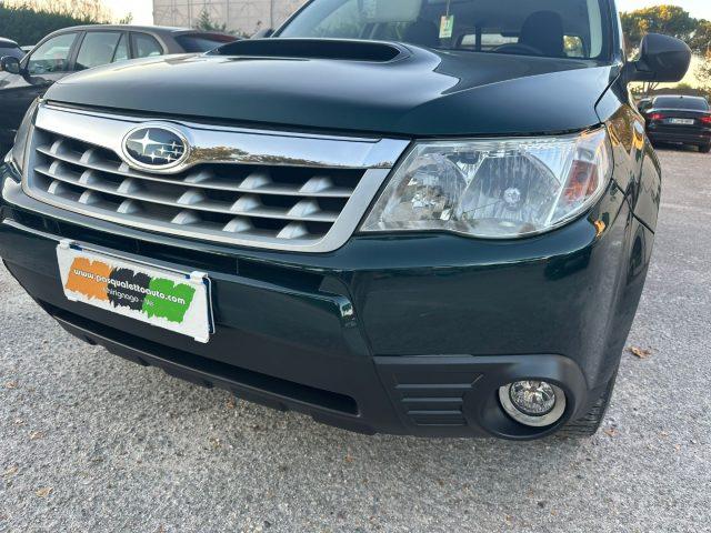 SUBARU Forester Gancio traino! 4X4 2.0D XS Trend