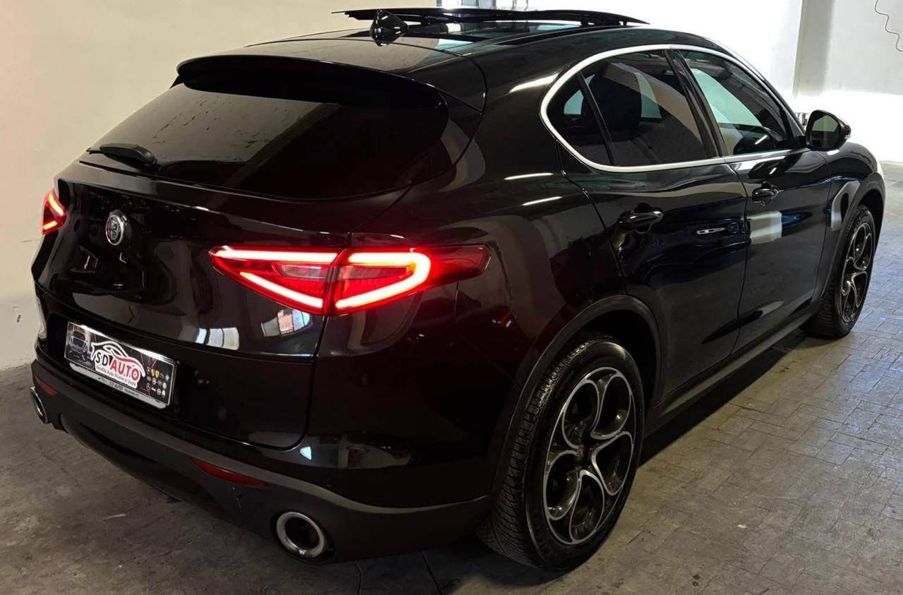 Alfa Romeo Stelvio 2.2 Turbodiesel 210 CV AT8 Q4 Business