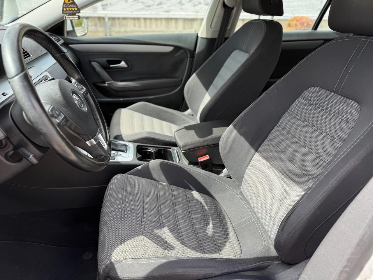 VOLKSWAGEN Passat CC 2.0 143cv TDI DPF DSG