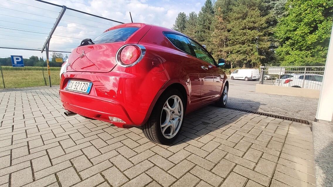 Alfa Romeo MiTo 1.4 78 CV Distinctive Sport Pack