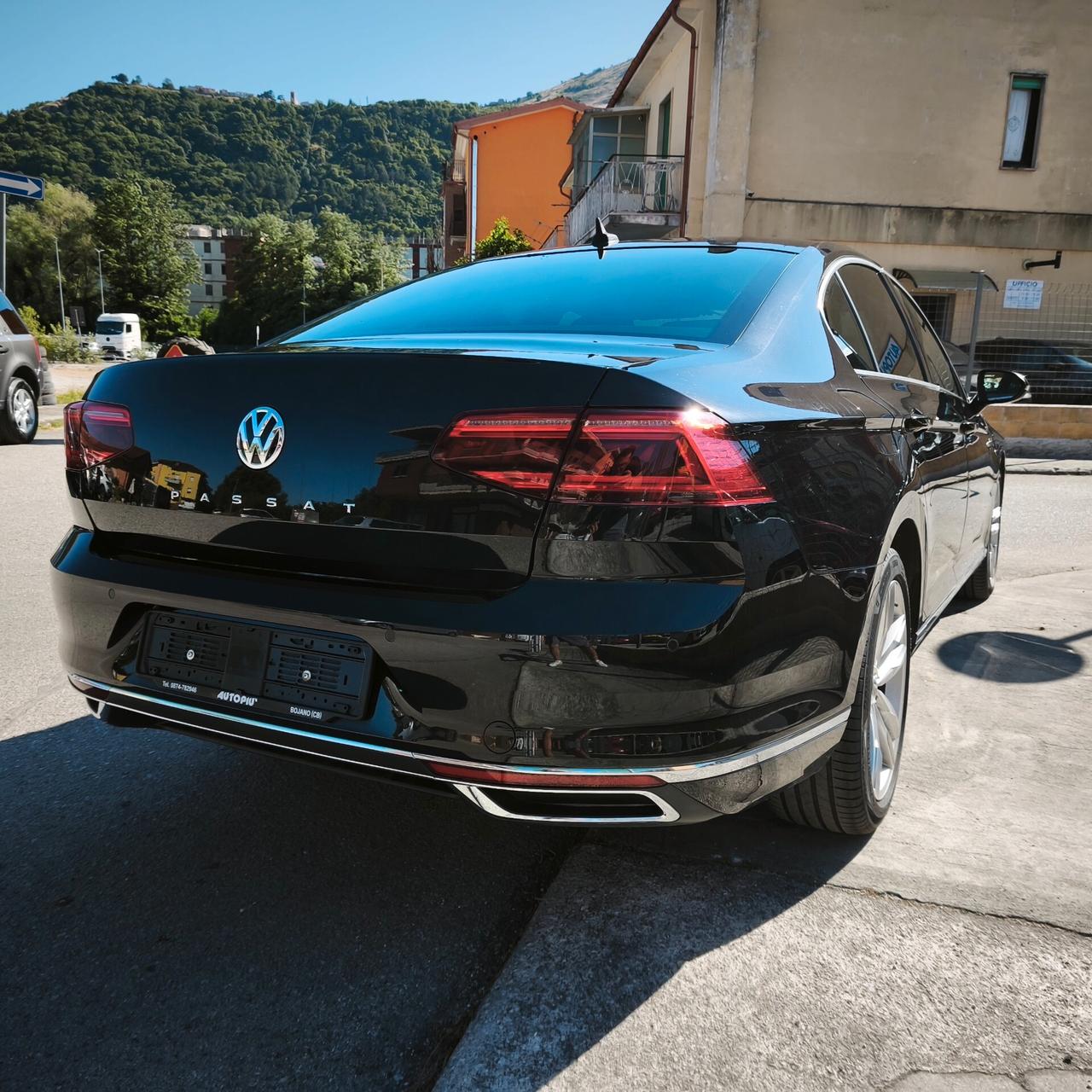 Volkswagen Passat 2.0 TDI SCR EVO DSG Business
