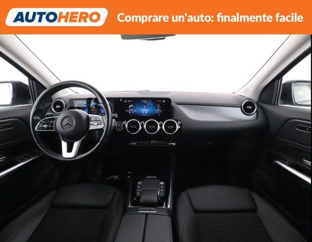 MERCEDES-BENZ GLA 200 Automatic Executive