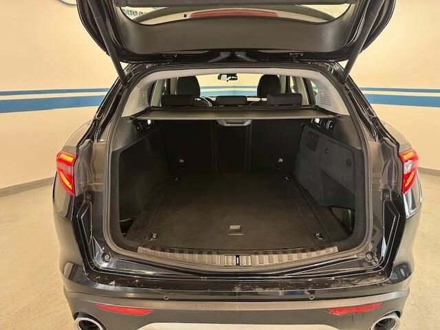 Alfa Romeo Stelvio 2.2 Turbodiesel 190 CV AT8 Q4 Business