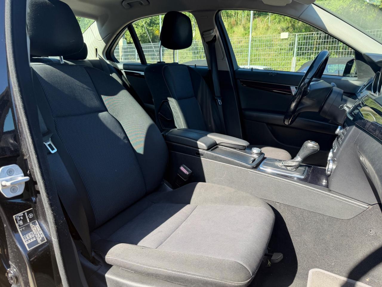 Mercedes-benz C 220 CDI BlueEFFICIENCY Elegance