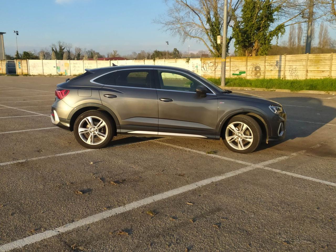 Audi Q3 S Line Edition 2.0 35 TDI #9962