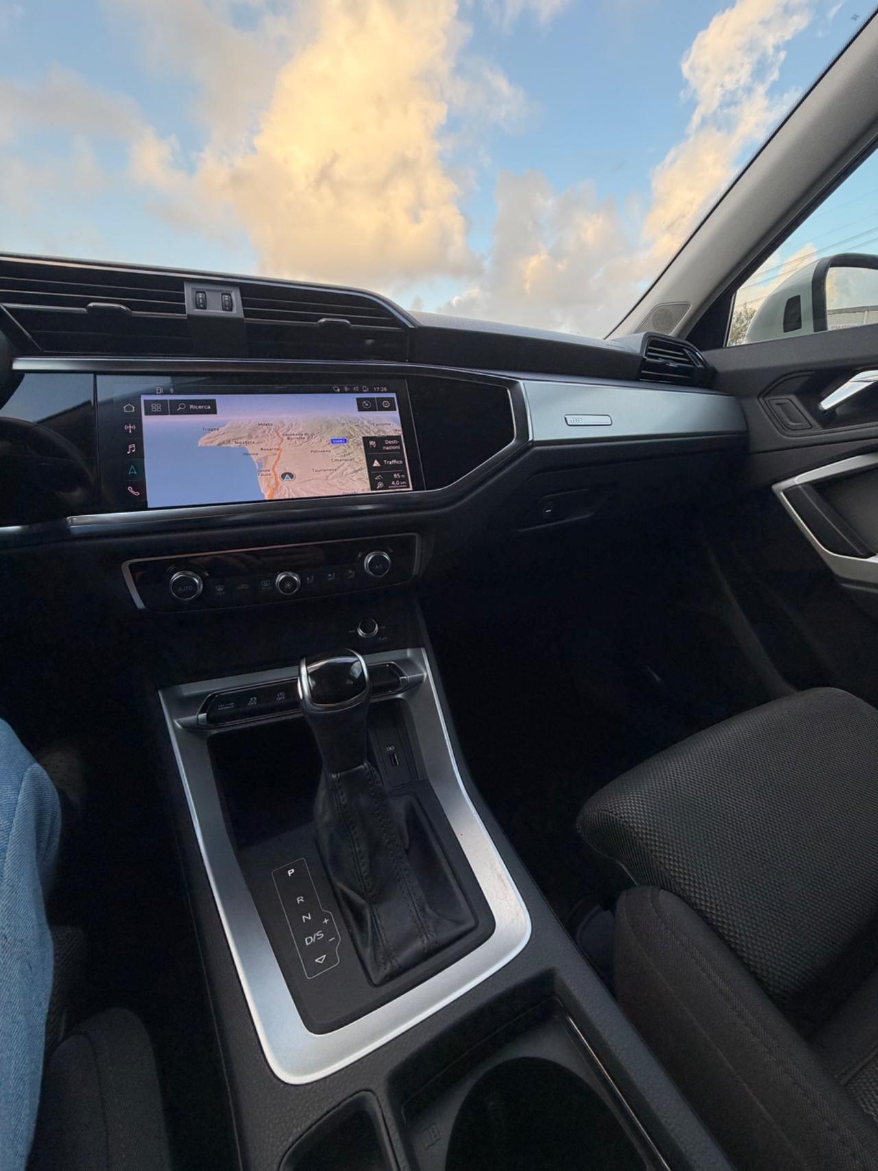 Audi Q3 SPB 35 TDI S tronic line edition