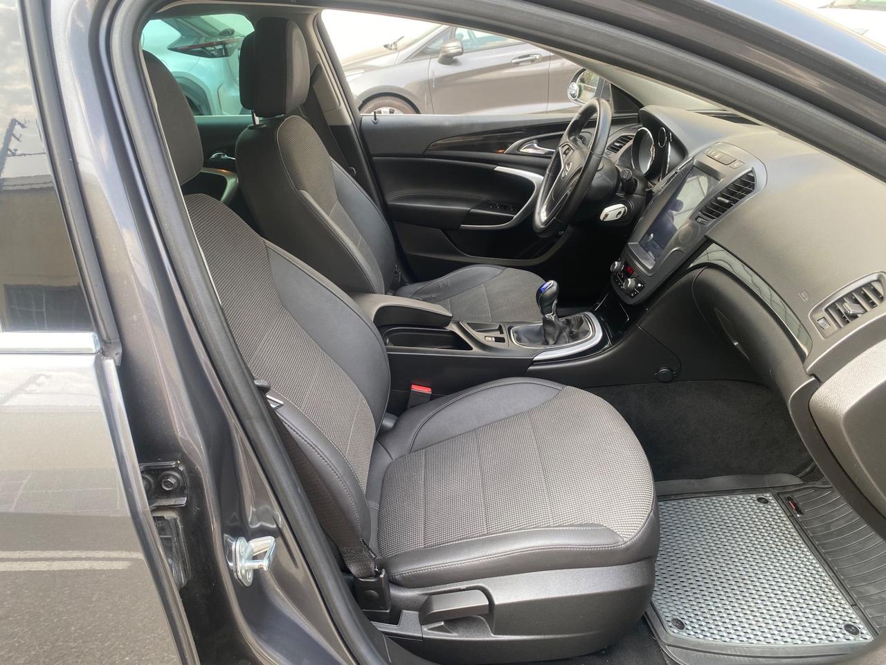 Opel Insignia 1.6 Turbo 180CV Sports Tourer Cosmo