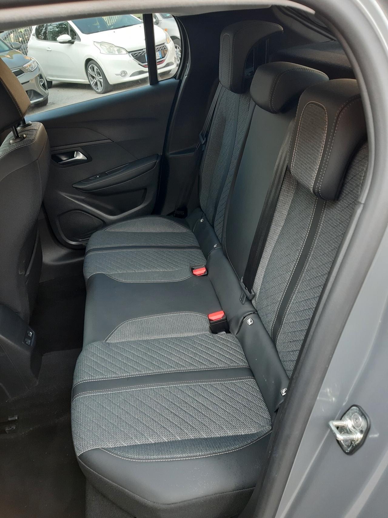 Peugeot 208 PureTech 100 Stop&Start 5 porte Allure