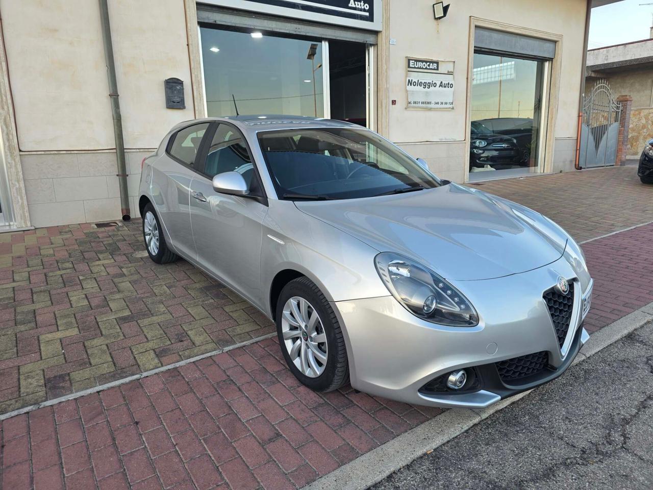 Alfa Romeo Giulietta 1.6 JTDm-2 120 CV Distinctive