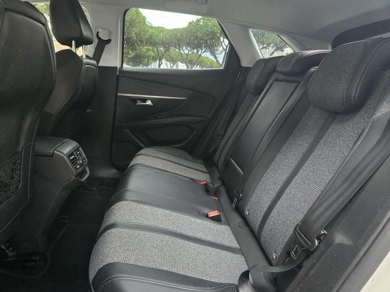 Peugeot 3008 BlueHDI 130 EAT8 S&S Allure