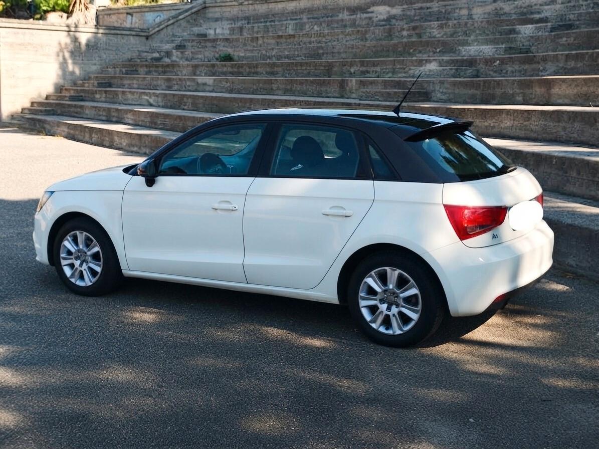 Audi A1 1.6 TDI Attraction