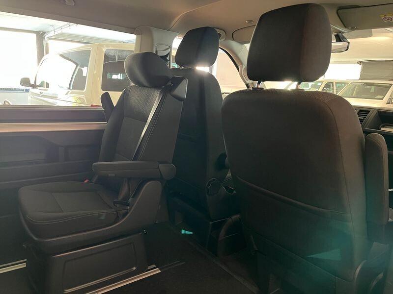 Volkswagen Multivan T6 2.0 TDI letto 6 posti 150 CV gancio DSG Euro 6