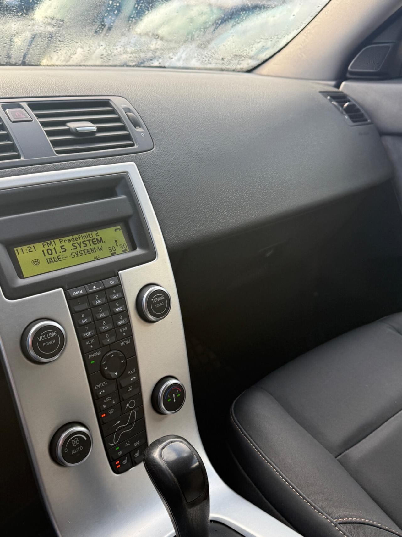 Volvo V50 2.0 D Powershift R-Design