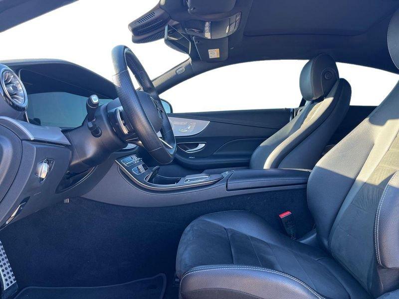 Mercedes-Benz Classe E Cpé Classe E - C238 Coupe E Coupe 220 d Premium Plus 4matic auto my20