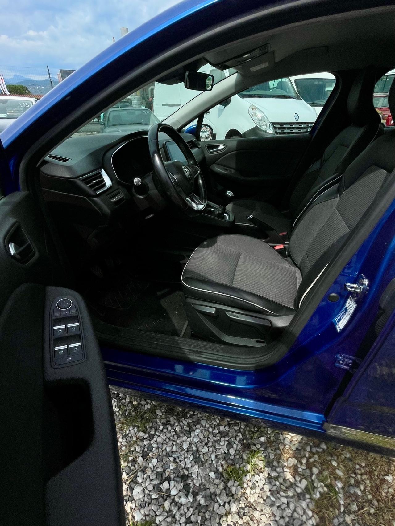 Renault Clio TCe 100 CV CVT 5 porte Intens