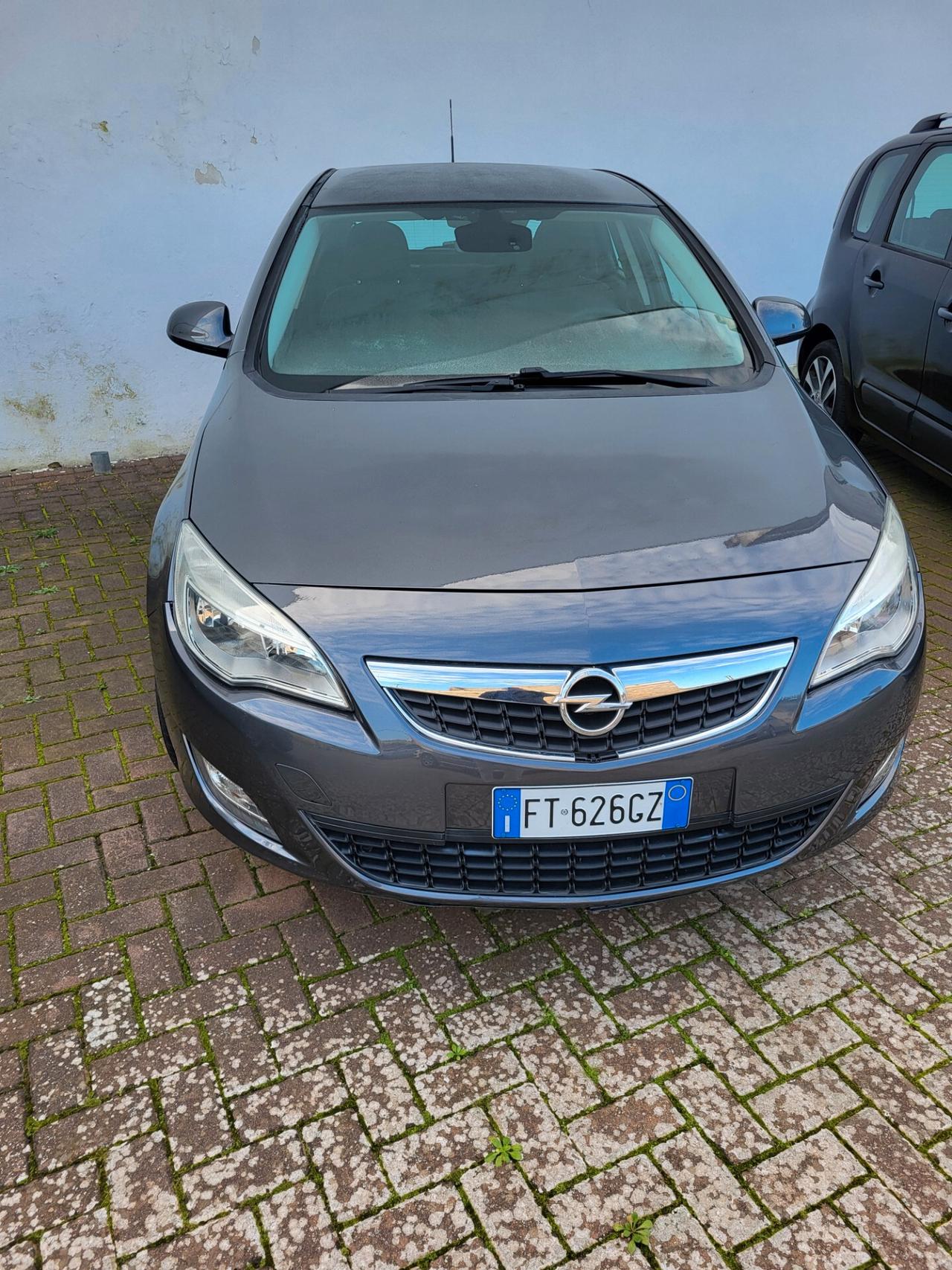 Opel Astra 1.7 CDTI 125CV 5 porte Elective