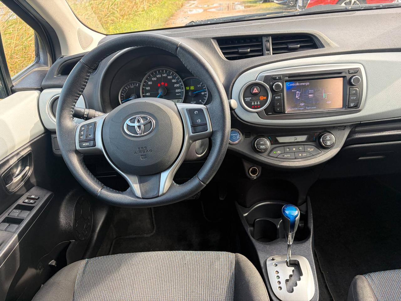 TOYOTA YARIS HYBRID 1.5 STYLE 104.000 KM GARANTITA