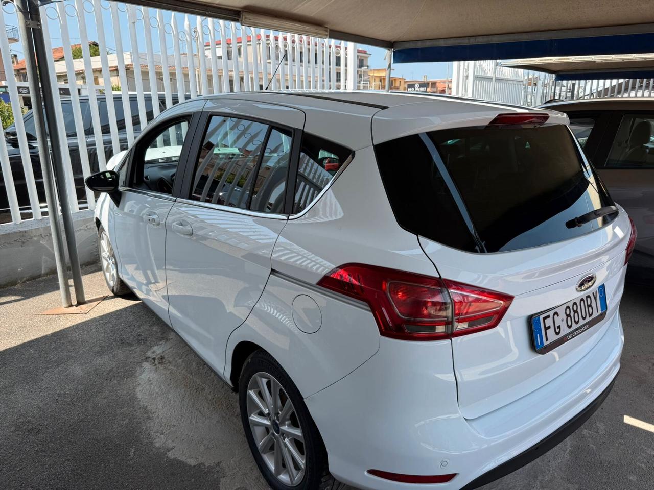 Ford B-Max 1.5 TDCi 95 CV Business Titanium