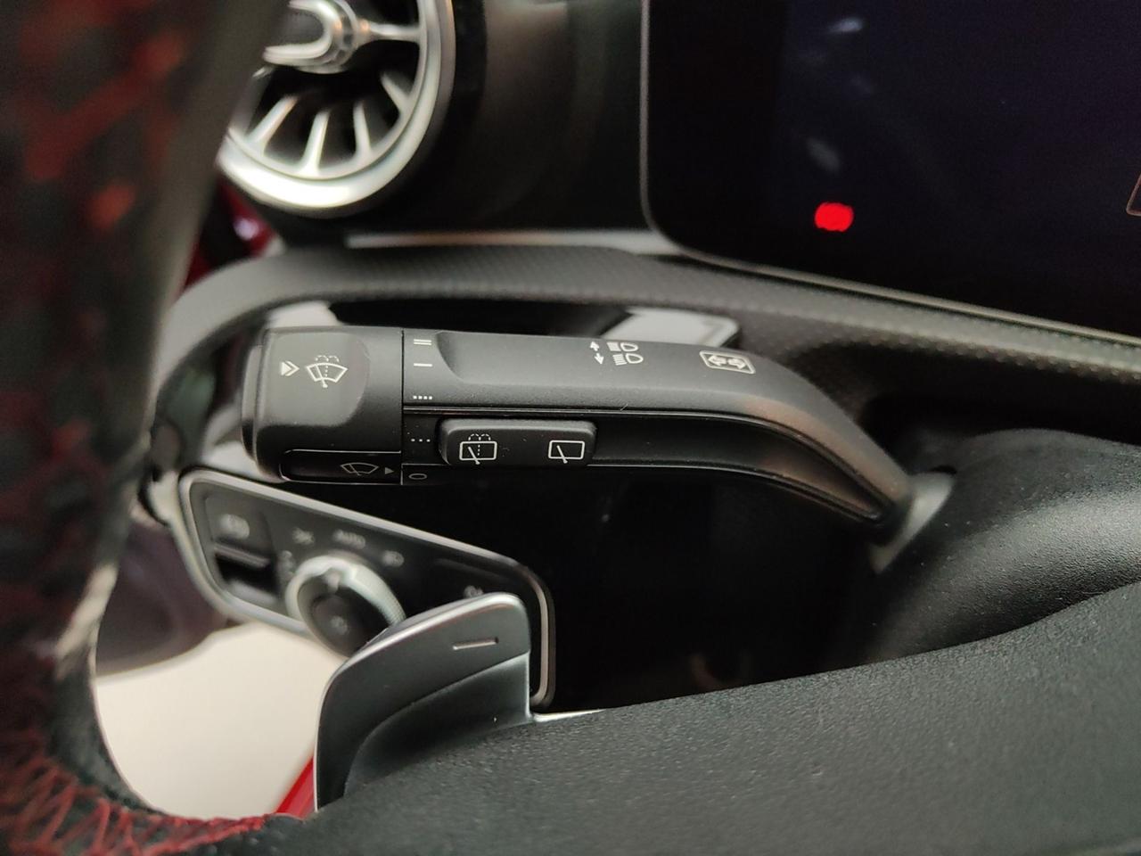 MERCEDES Classe A - W177 2018 A 180 D 116CV AMG LINE PREMIUM AUTO