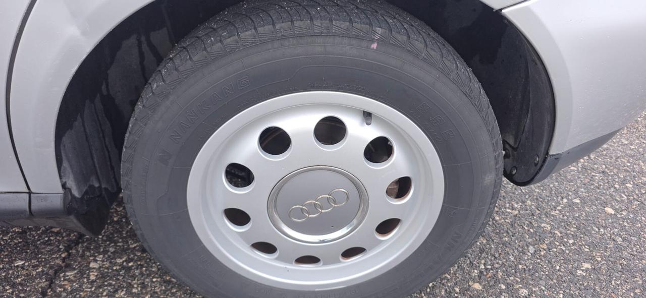 Audi A3 1.9 TDI/130 CV cat 5p. Ambiente neopatentati