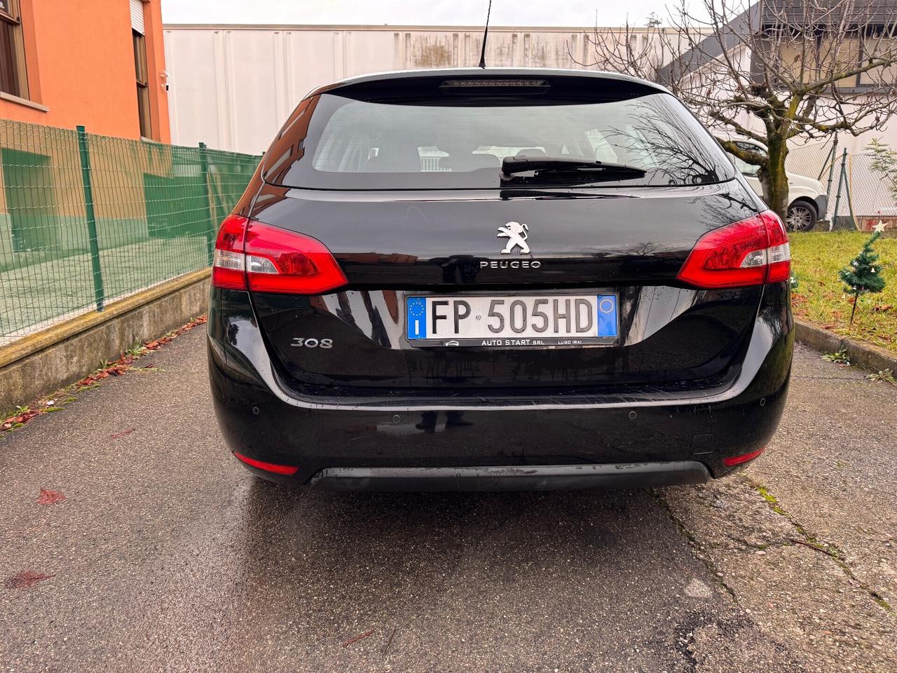 Peugeot 308 BlueHDi 130 S&S SW Allure