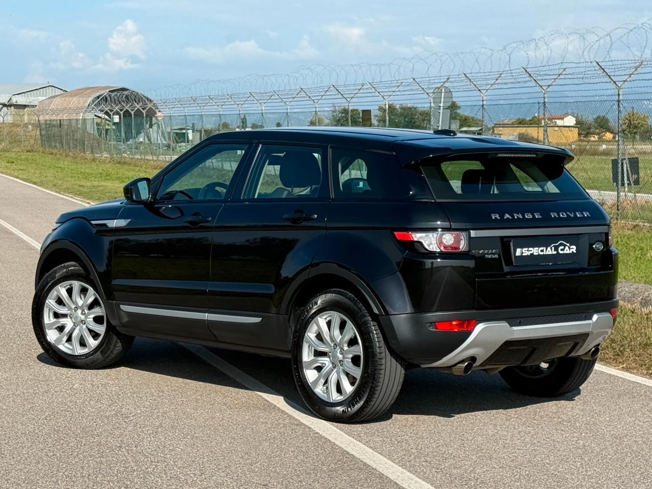Land Rover Range Evoque 2.2 Sd4 190cv 5p. Pure Tech "SERVICE + FATTURE"
