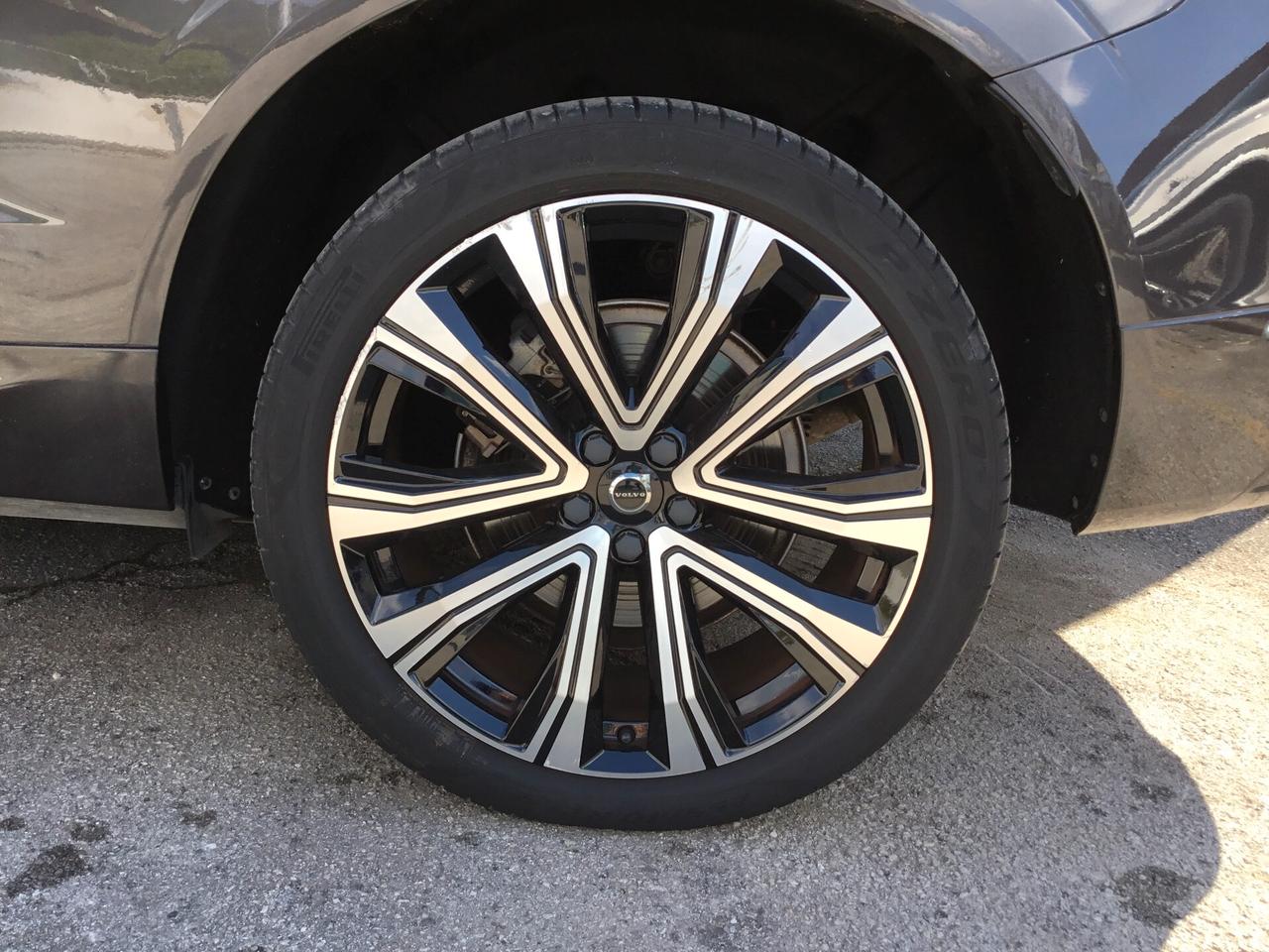 Volvo XC60 T6 Recharge Plug-in Hybrid AWD aut. Ultimate Bright