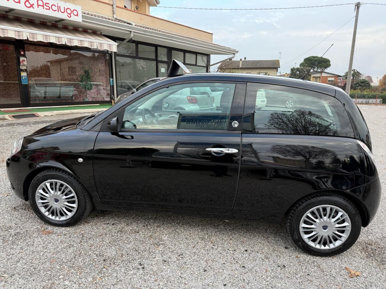 Lancia Ypsilon 1.4 Ecochic GPL Ok Neopatentati