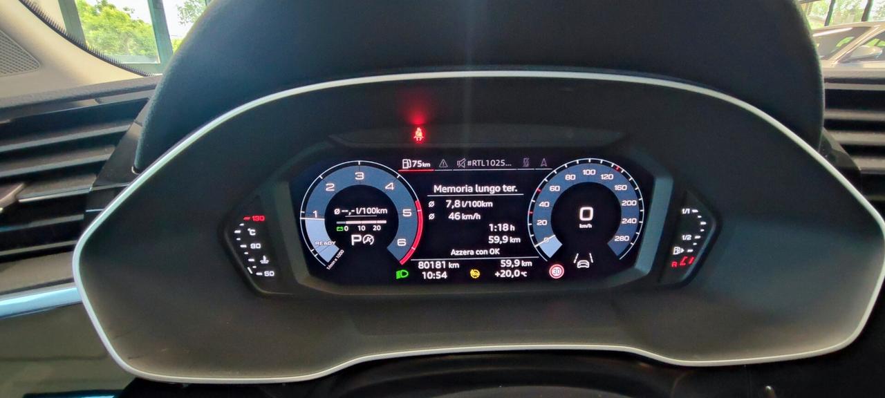 Audi Q3 35 TDI quattro Business Advanced