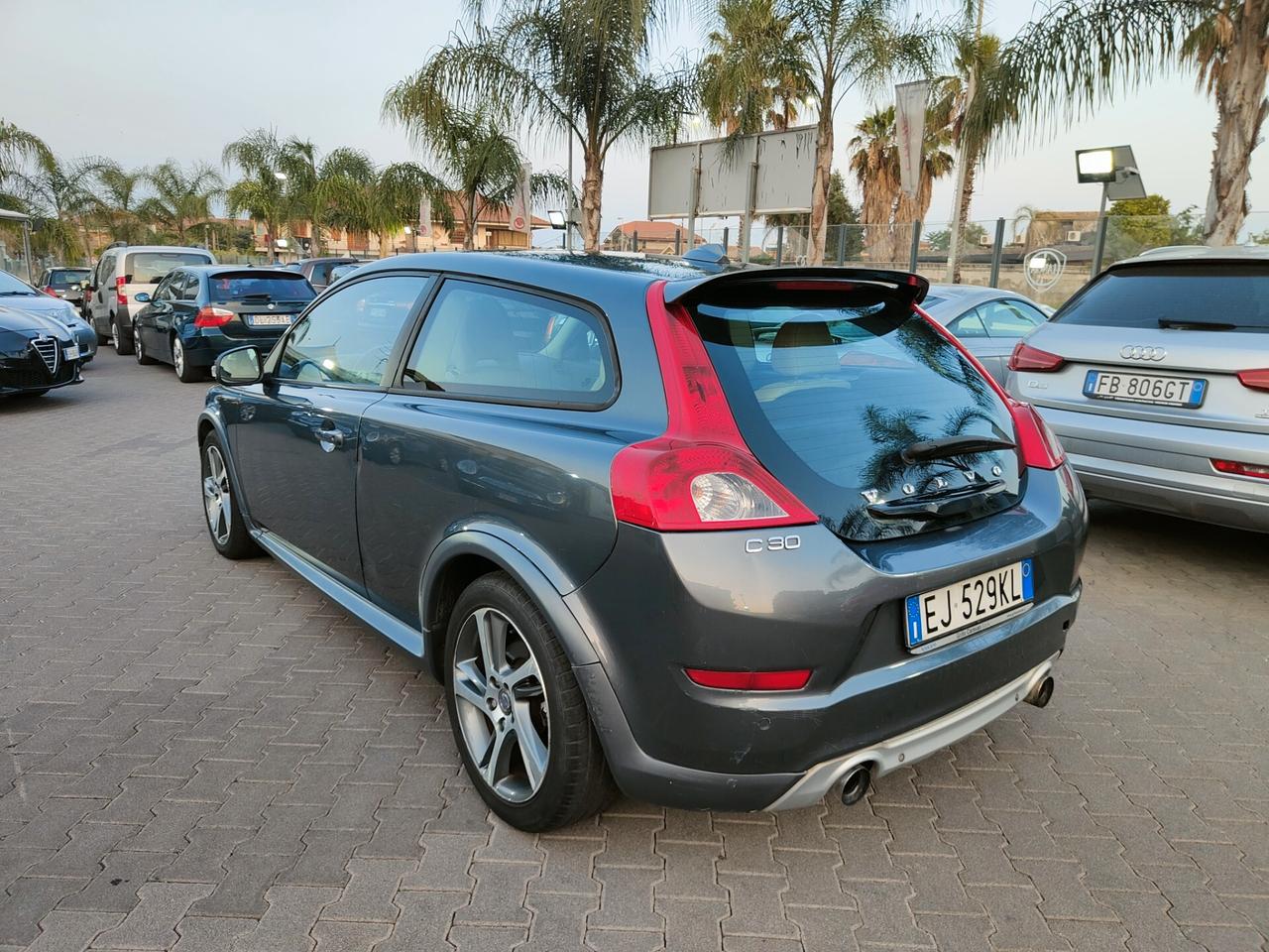 Volvo C30 D2 Summum 1.6 diesel x neopatentati